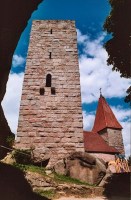 Bergfried, Kapelle