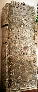 mittelalterlicher Grabstein von Seyfried Schweppermann in Kastl